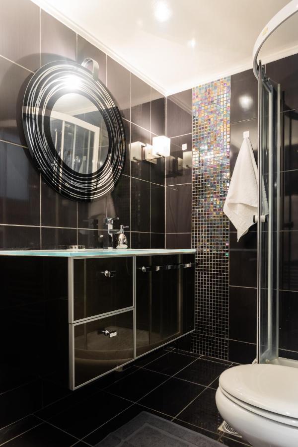 Beautiful City Rooms Close To Acropolis เอเธนส์ ภายนอก รูปภาพ